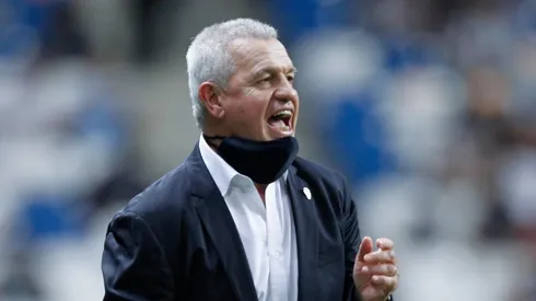 Javier Aguirre se ilusiona con la conformación de su nueva plantilla.