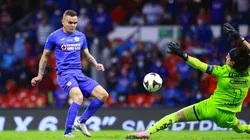 Gol de Jonathan Rodríguez para Cruz Azul ante Santos Laguna. (Imago 7)