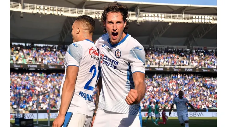 Cruz Azul sumó un nuevo título profesional y se acercó a las Chivas