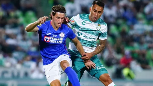 Cruz Azul y Santos Laguna se miden en la final de vuelta del Guardianes 2021. (Imago 7)