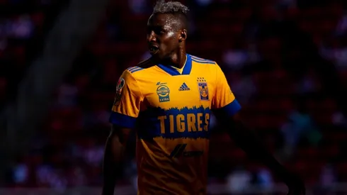 Llegarán muchas ofertas por Julián Quiñones...