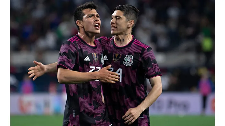 Sin Raúl Jiménez, Chucky Lozano se disfrazó de goleador para México