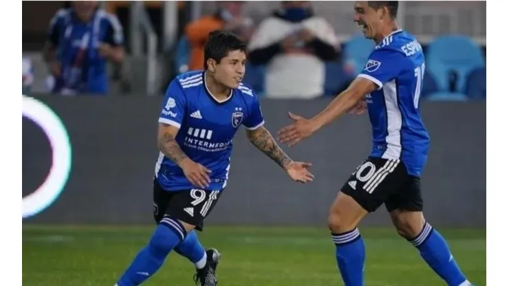 La Chofis sueña con formar parte del Tri.