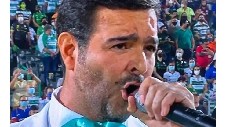 Pablo Montero podría pagar una multa por su equivocación.
