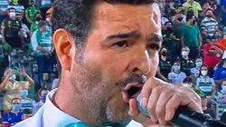 Pablo Montero falló al cantar el Himno Nacional de México.
