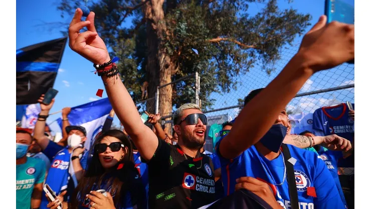 Esfuerzos económicos impresionantes para ir a ver a Cruz Azul en la Final
