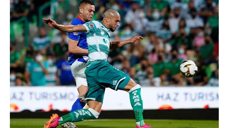 Matheus le ganó el duelo a Cabecita Rodríguez.