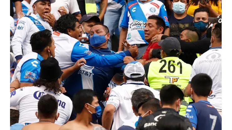 Se han registrado comportamientos vergonzosos en el regreso a los estadios. (Foto: imago7)