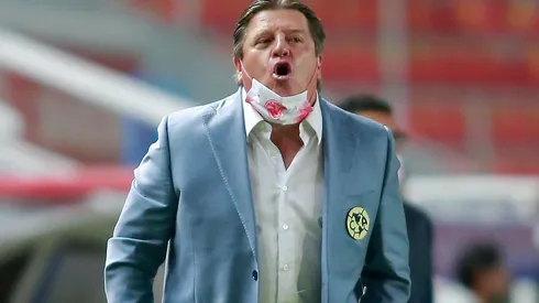 Herrera ganará tres millones de dólares.