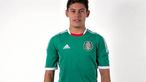 Salomón Wbias brilla en el futbol playa con el Tri.