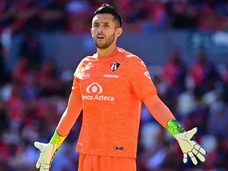 Monterrey buscaría un intercambio por Camilo Vargas