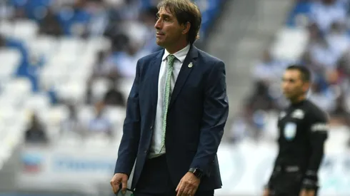 Guillermo Almada, entrenador de Santos Laguna.
