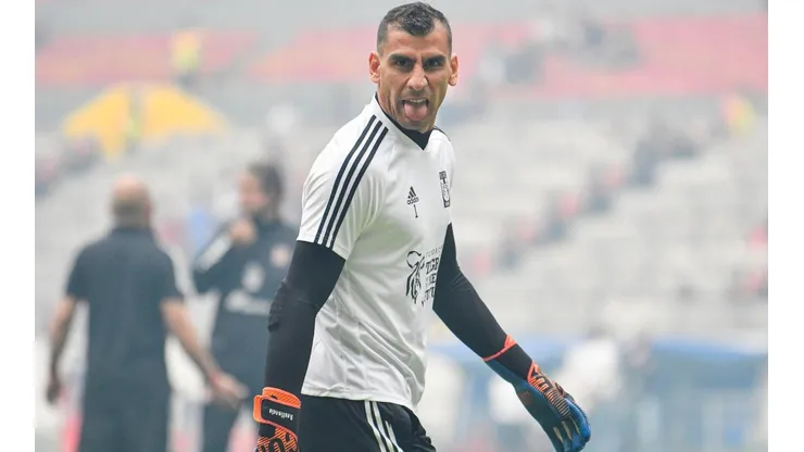 Nahuel Guzmán llegará óptimo a la temporada 2021/22