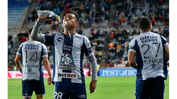 Érick Sánchez fue creativo con la agresión de los fanáticos.