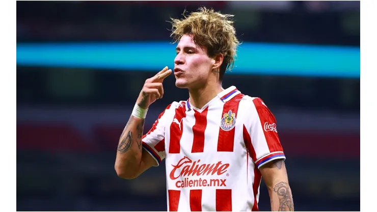 Chicote Calderón, Chivas