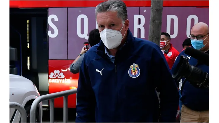 Ricardo Peláez, Chivas