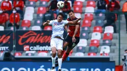 Romo y un codazo imprudente a Rigonato.