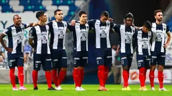 Jugadores de Rayados de Monterrey sufren penales contra Puebla.