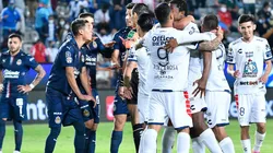 Pachuca le arrebató la ilusión a Chivas con una goleada de segundo tiempo