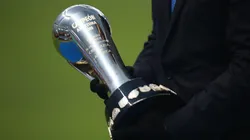 Trofeo de campeón de la Liga MX.
