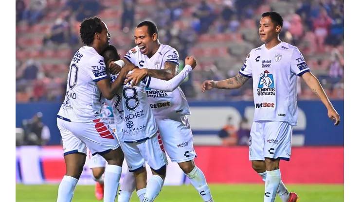 Pachuca goleó al Atlético de San Luis.