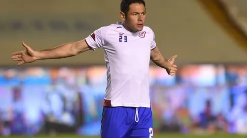 A Pablo Aguilar le salió un pretendiente en Paraguay...