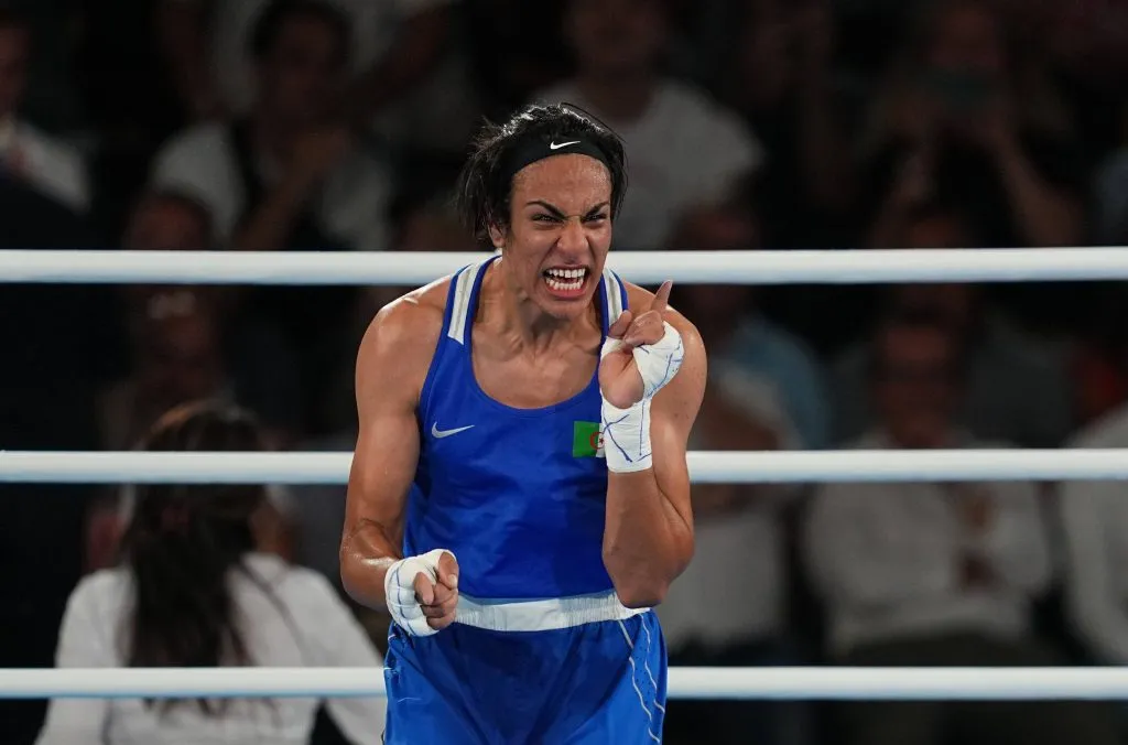 Imane Khelif se clasificó a la final de la categoría Welter y luchará por la medalla de oro. (Imago)