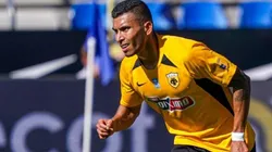 Orbelín Pineda y AEK van por el título en Grecia.