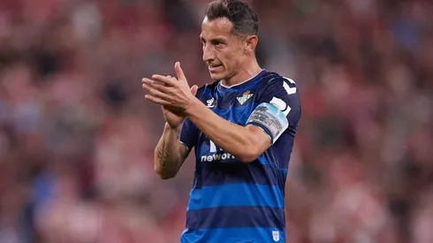 Andrés Guardado seguiría en el Betis