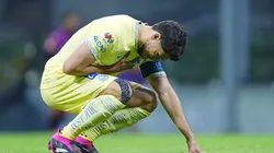 Henry Martín salió lesionado ante Atlético San Luis.