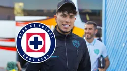 Carlos Salcedo en la llegada al estadio.