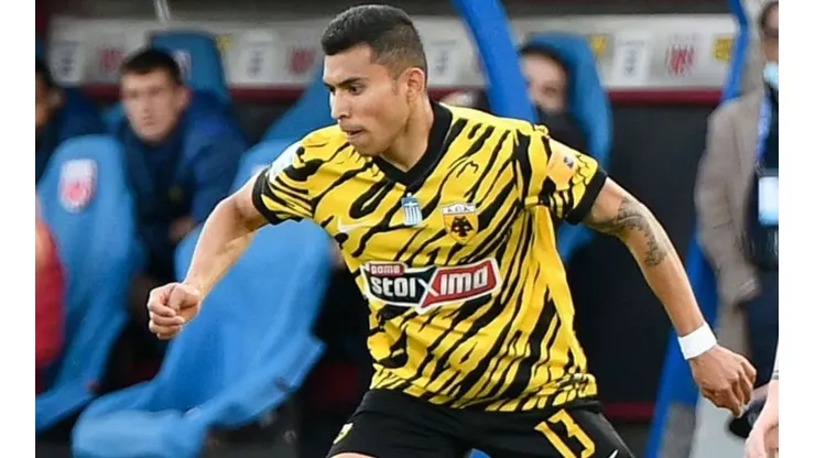 Orbelín Pineda y AEK buscarán recuperar el liderazgo de la Superliga.