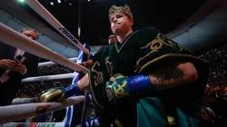 Así fue el ringwalk Canelo Álvarez en el Akron.