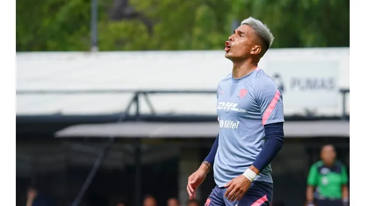 Favio Álvarez durante el último amistoso que disputó con Pumas.