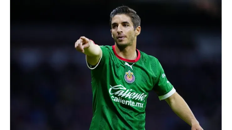 Chivas isaac Brizuela 2023