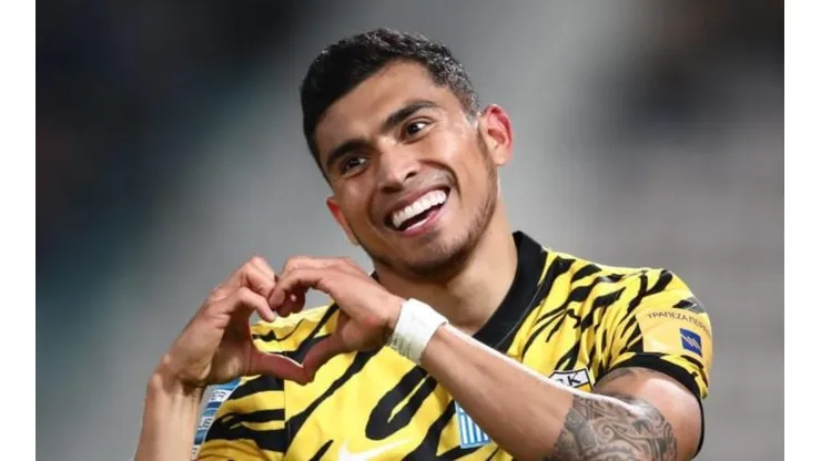 Orbelín Pineda y AEK reciben a Olympiakos por la Superliga.