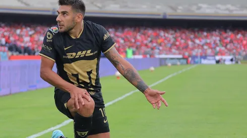 Eduardo Salvio ante Toluca en CU.