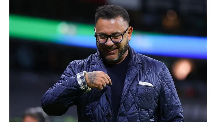 Pumas: la sanción que deberá cumplir Antonio Mohamed