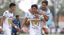 Emanuel Montejano tras anotarle al América.