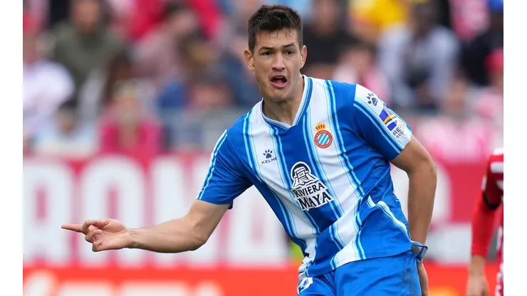 César Montes se presenta con Espanyol.