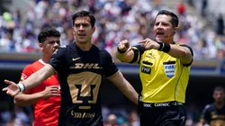 Ulises Rivas reclama una decisión arbitral.
