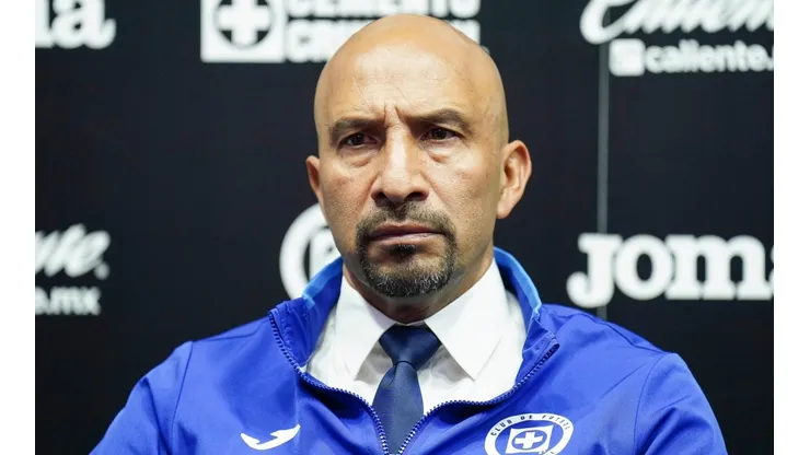 El Conejo Pérez le devuelve el tiro a Fernando Ortiz