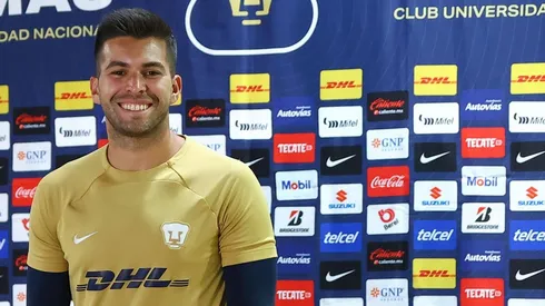 Julio González en conferencia de prensa.