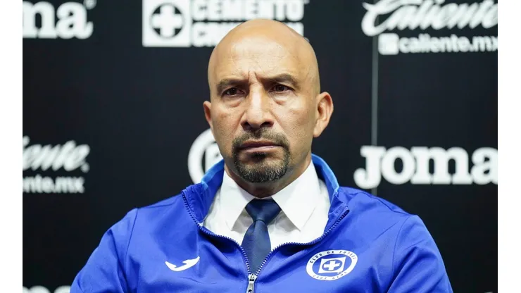 Óscar Pérez Cruz Azul 2023