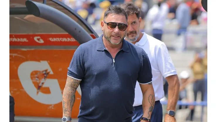 Antonio Mohamed ante el Atlético de San Luis.