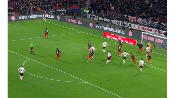 Guti volvió a marcar un gol con el PSV
