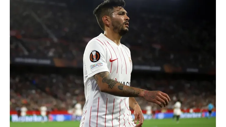Tecatito Corona no podrá estar en la Europa League