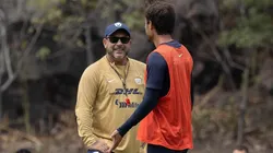 Antonio Mohamed durante su primer entrenamiento con Pumas.