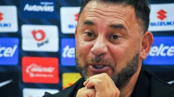 Antonio Mohamed debutará como DT de Pumas.