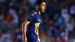 Leonel López en el festejo de su gol.